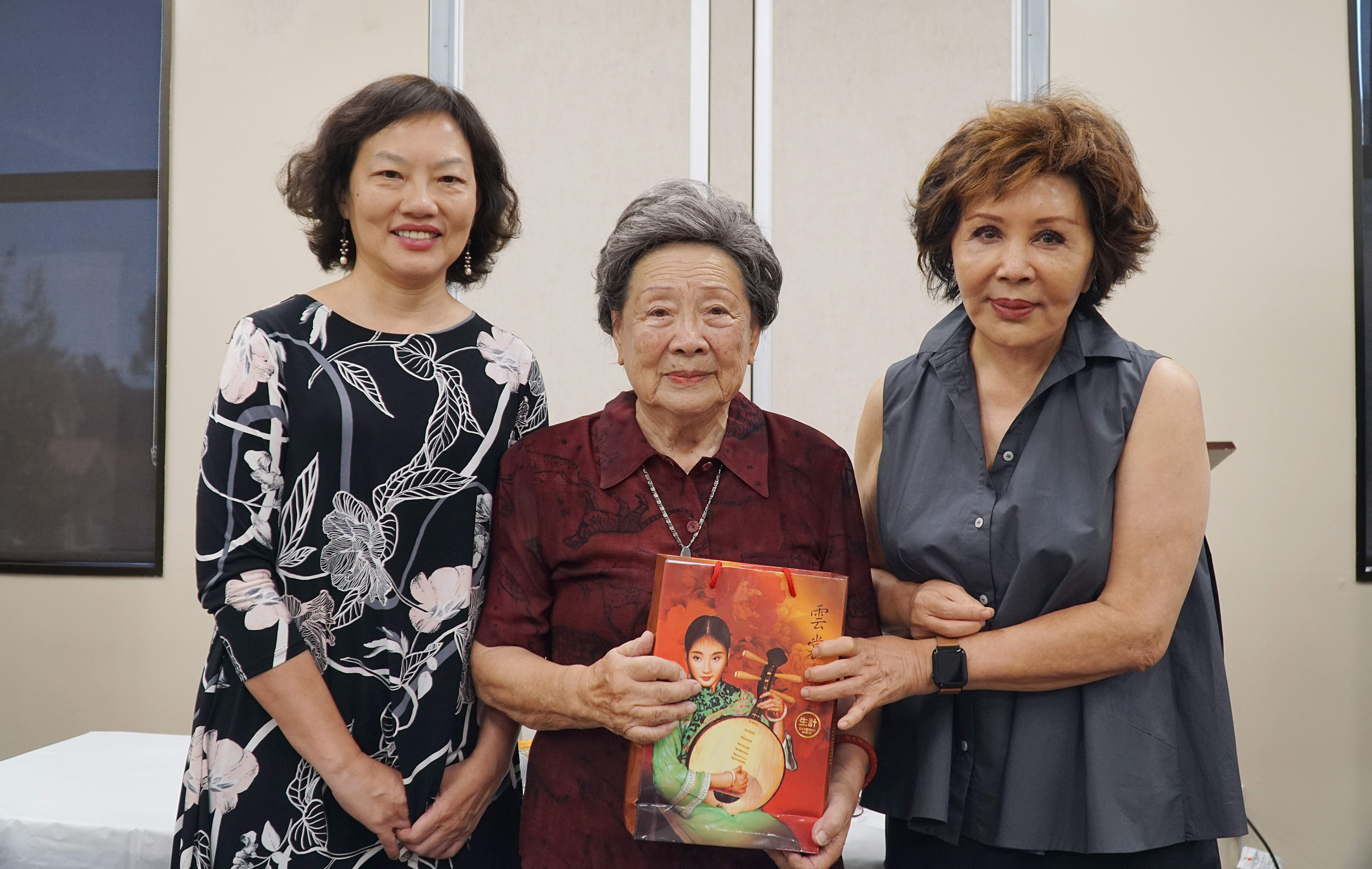 王積青教授談宦海浮沉道法自然安頓心靈- South Coast Chinese Cultural Association